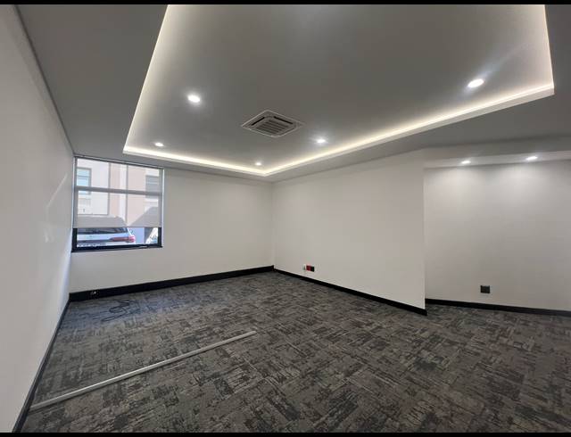 298M² OFFICE TO LET IN ILLOVO